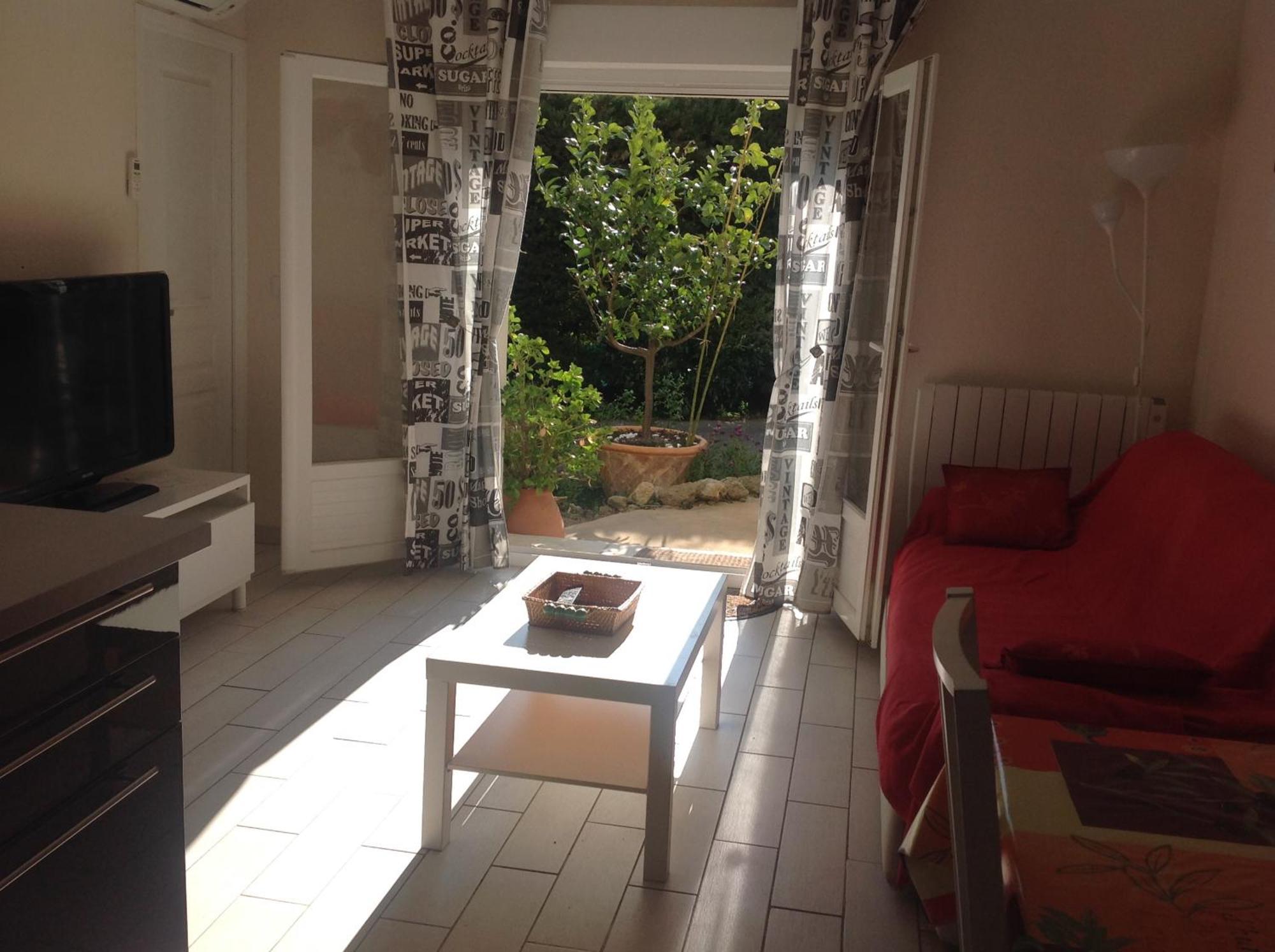 Rez De Villa Pebrier Frejus Exterior photo